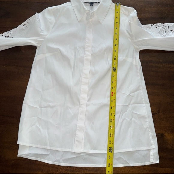 White House Black Market White Long Sleeve Button Up Shirt Blouse Lace Sleeve 2 - Picture 8 of 9